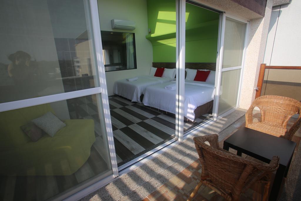 Malibu Oceanview Homestay Magong Phòng bức ảnh
