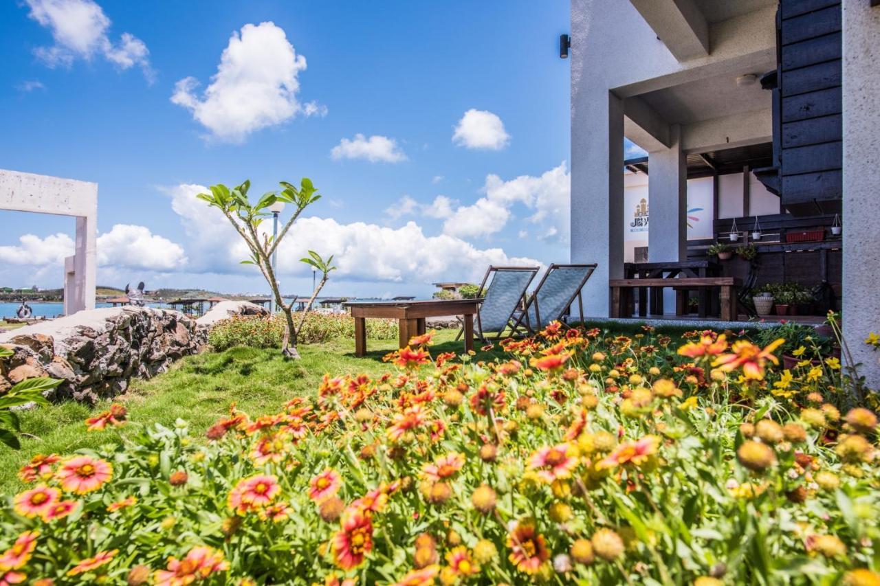 Malibu Oceanview Homestay Magong Ngoại thất bức ảnh